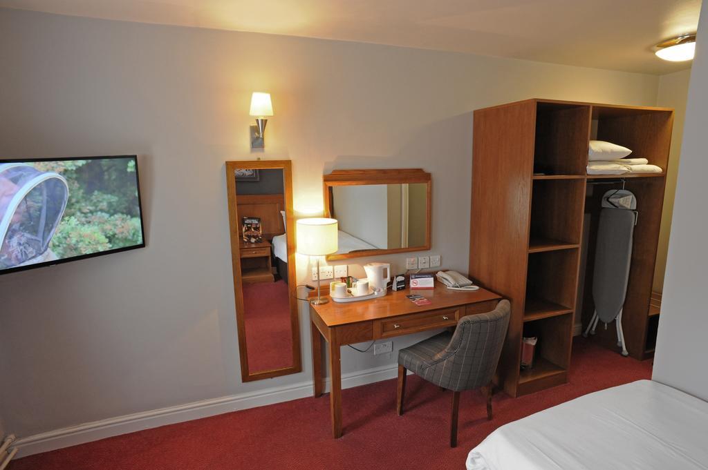 Brentwood Inn By Greene King Inns Rotherham Oda fotoğraf