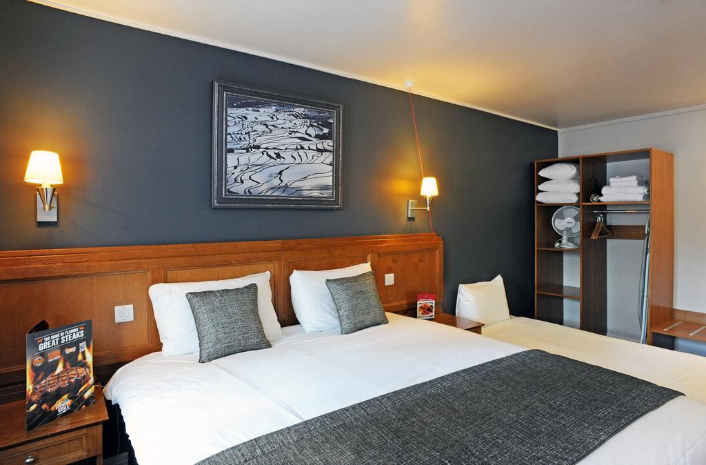 Brentwood Inn By Greene King Inns Rotherham Oda fotoğraf