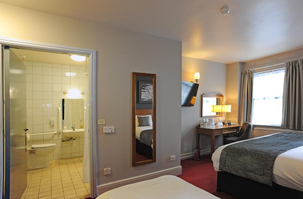Brentwood Inn By Greene King Inns Rotherham Oda fotoğraf